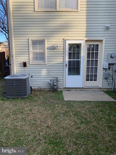 7834 Liberty Springs Cir Property Photo 3