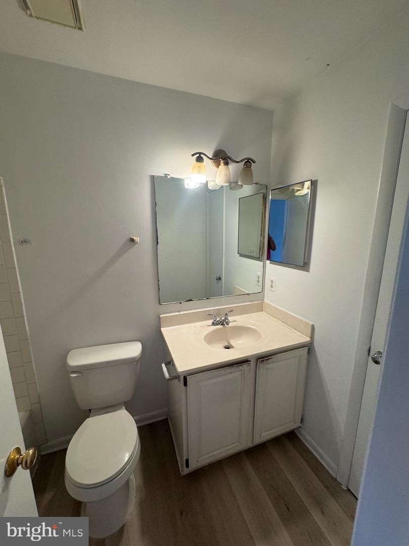 7834 Liberty Springs Cir Property Photo 28