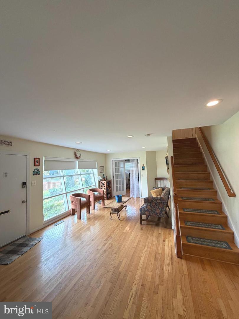 6522 Cavalier Dr Property Photo 4