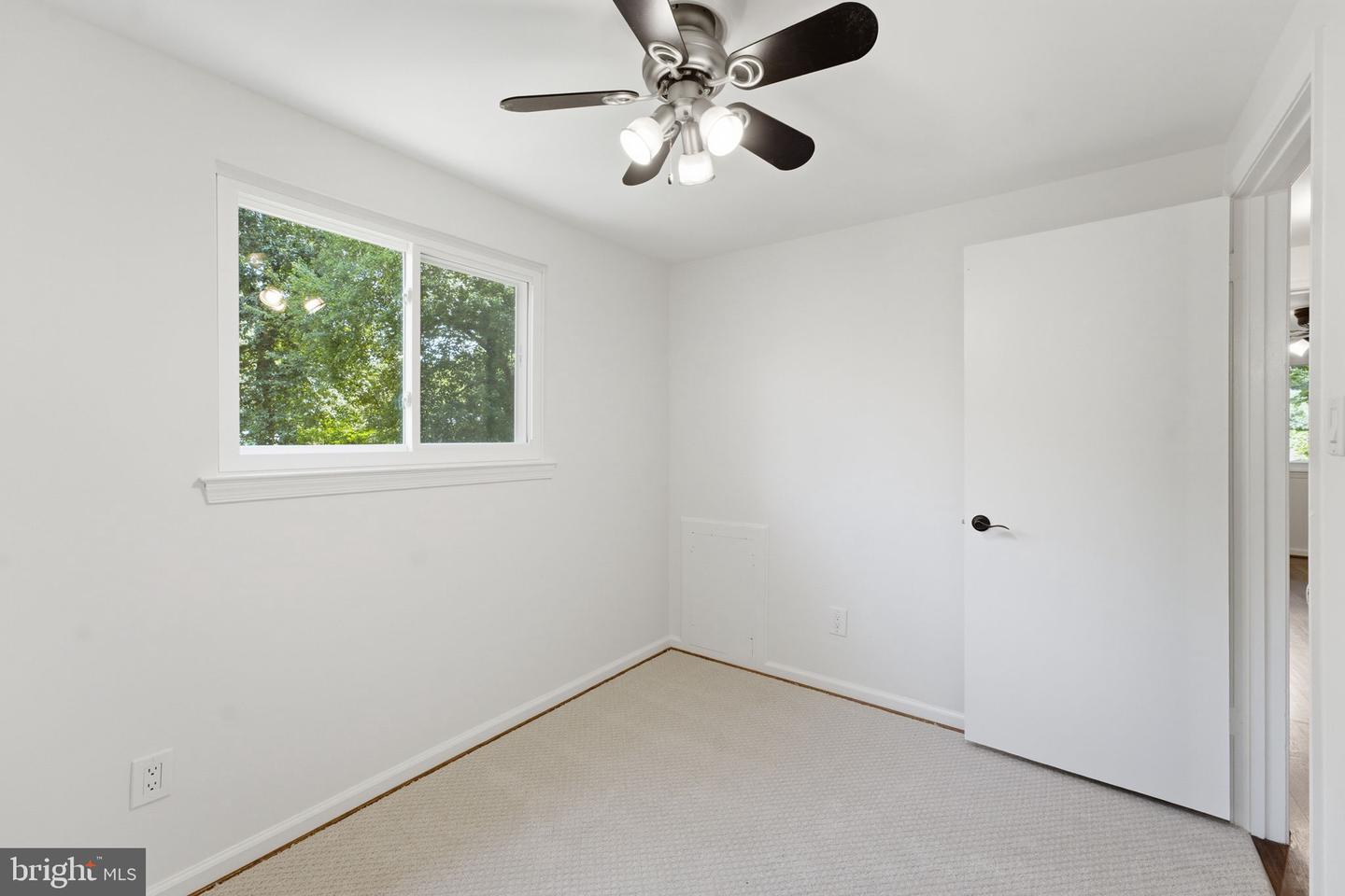 8923 Cromwell Property Photo 27