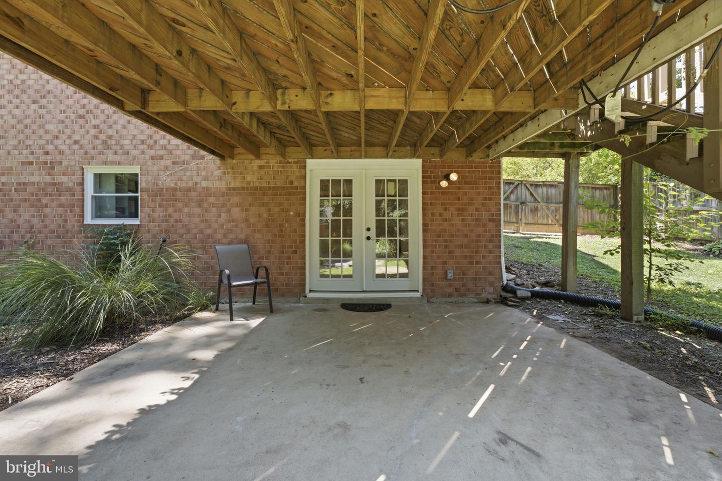 8923 Cromwell Property Photo 39