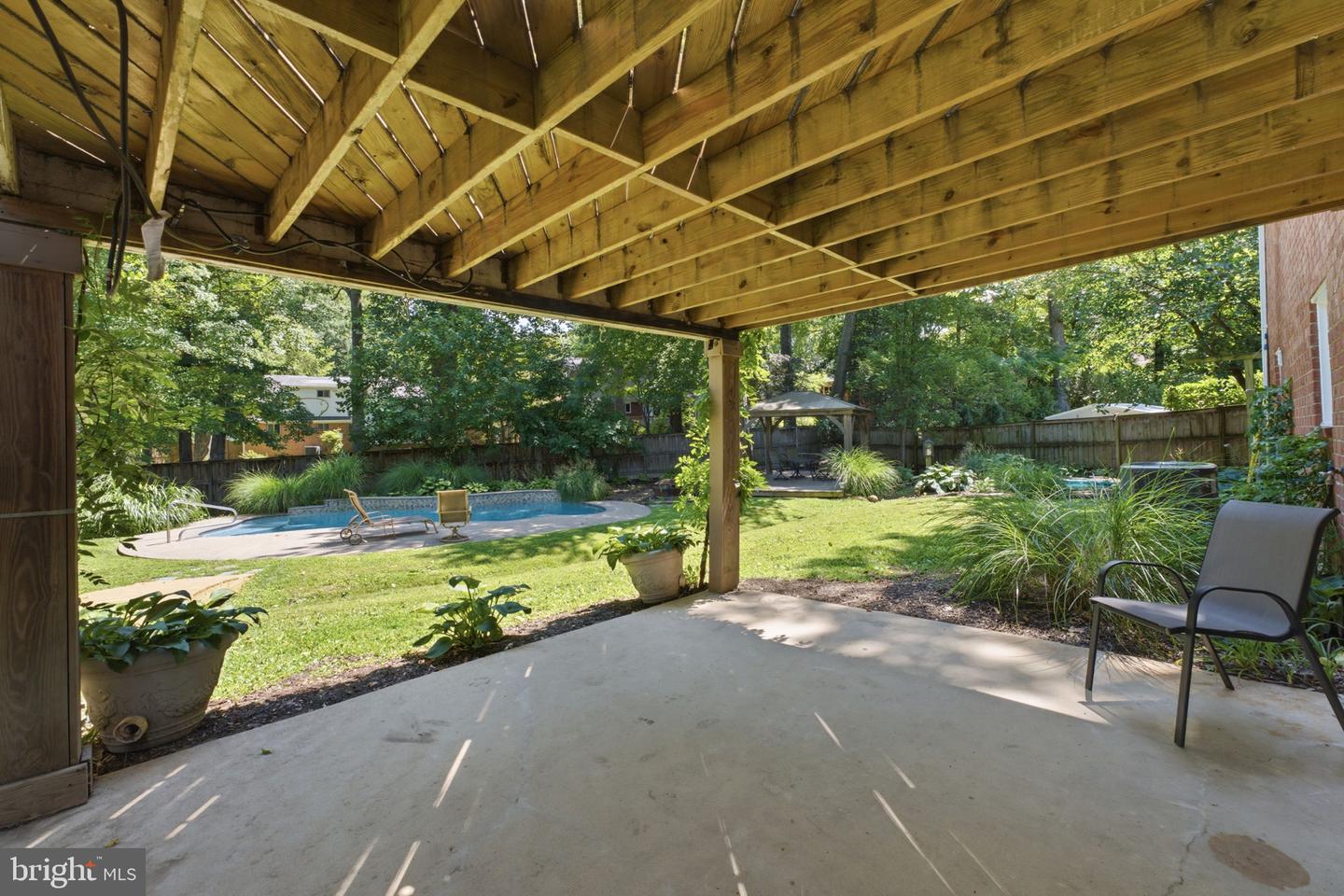 8923 Cromwell Property Photo 40