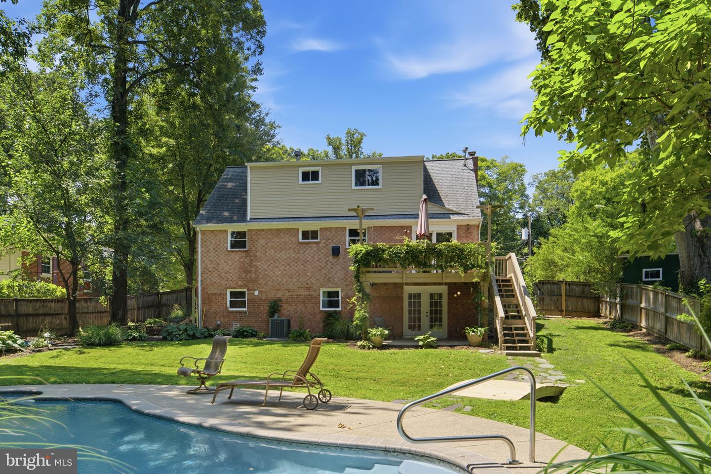 8923 Cromwell Property Photo 49