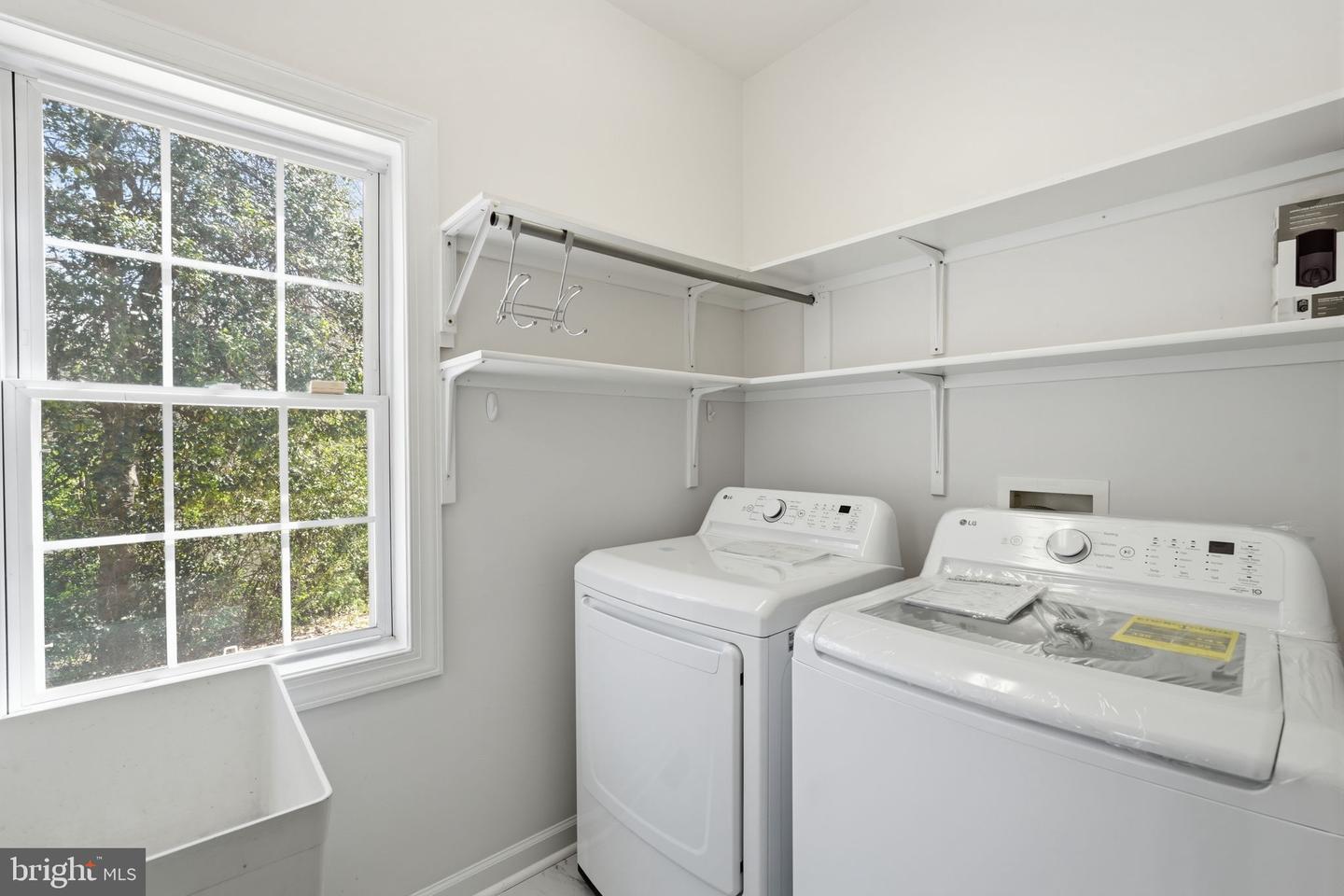 3515 Devon Dr Property Photo 18