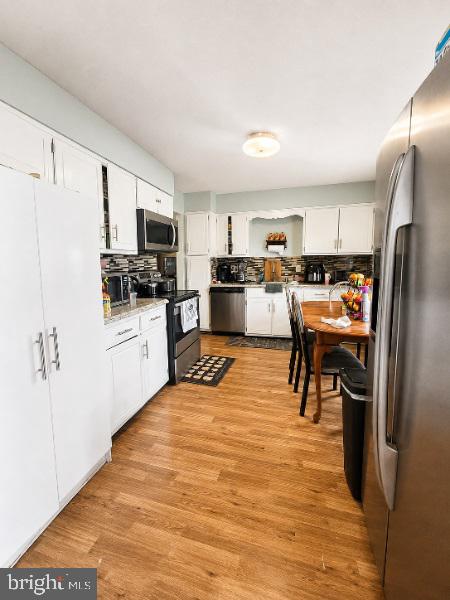 7815 Stovall Ct Property Photo 4