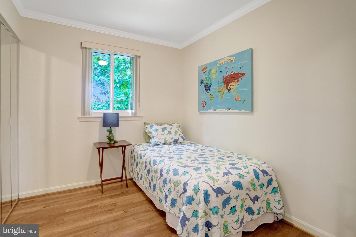 8447 Thames St Property Photo 21