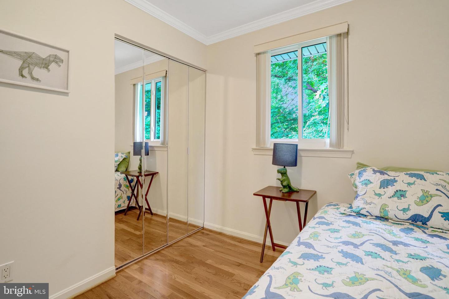 8447 Thames St Property Photo 22