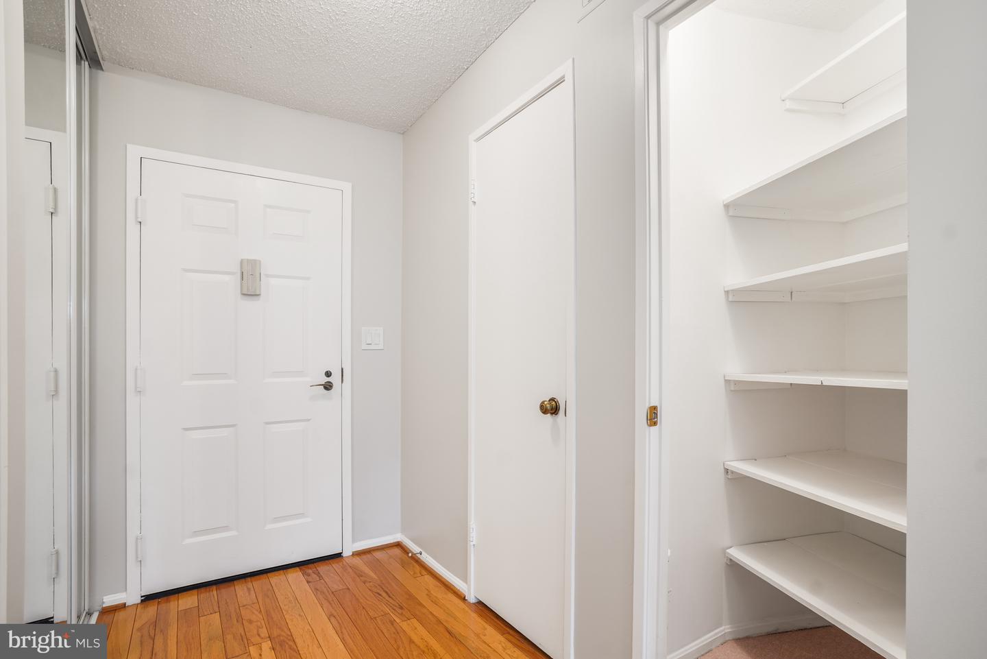 5904 Mount Eagle Dr #711 Property Photo 4