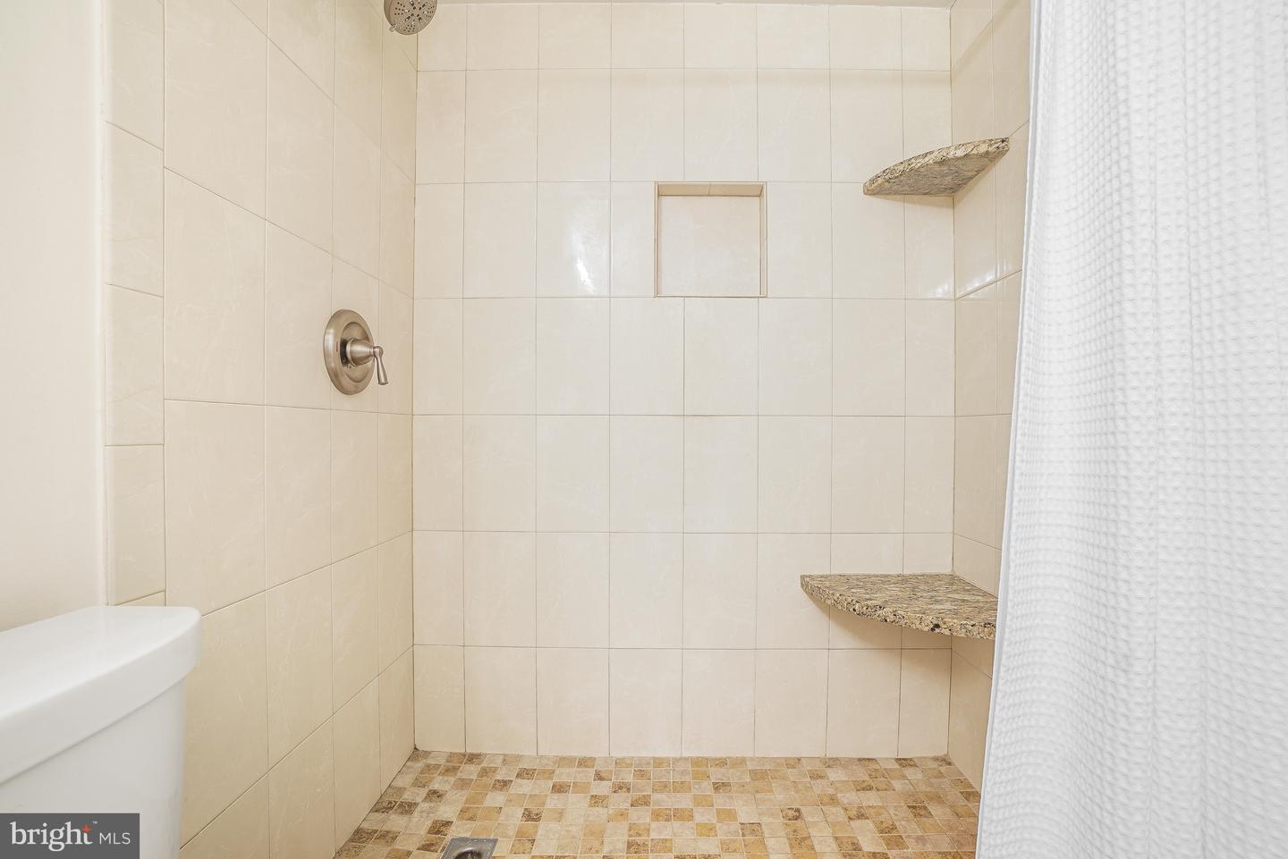 5904 Mount Eagle Dr #1214 Property Photo 44