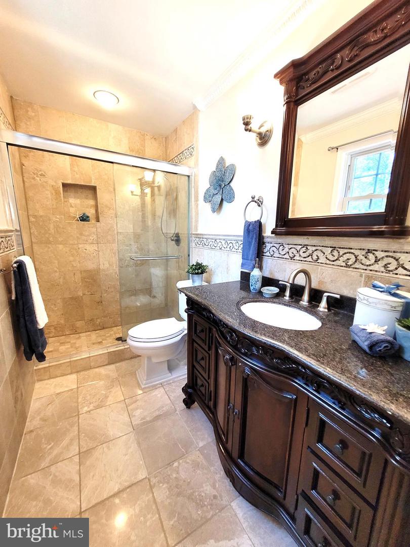 3911 Shelley Ln Property Photo 35