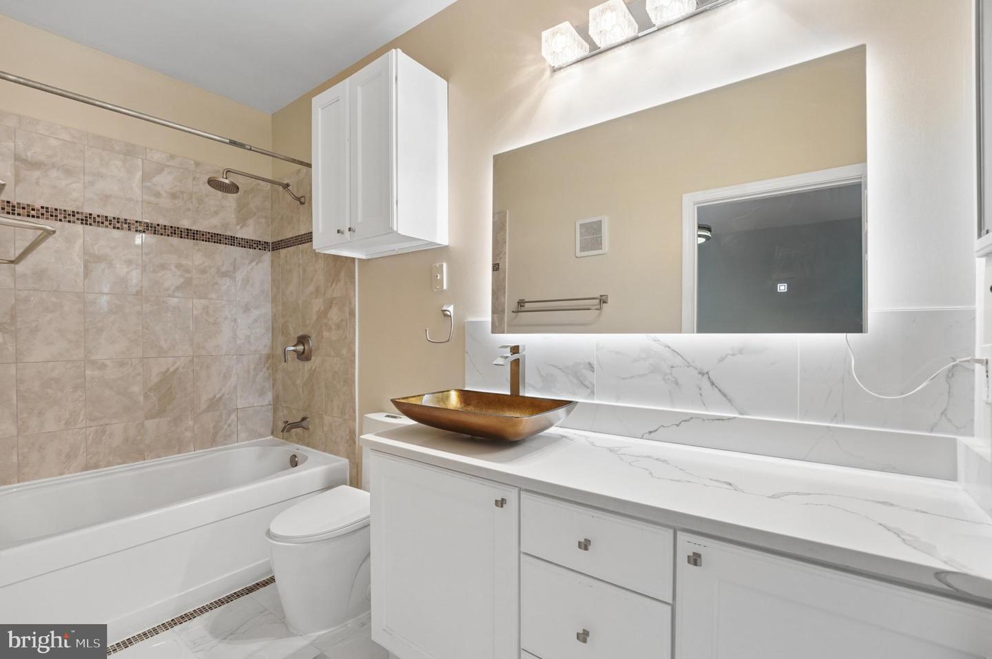 1550 Spring Gate Dr #8102 Property Photo 15