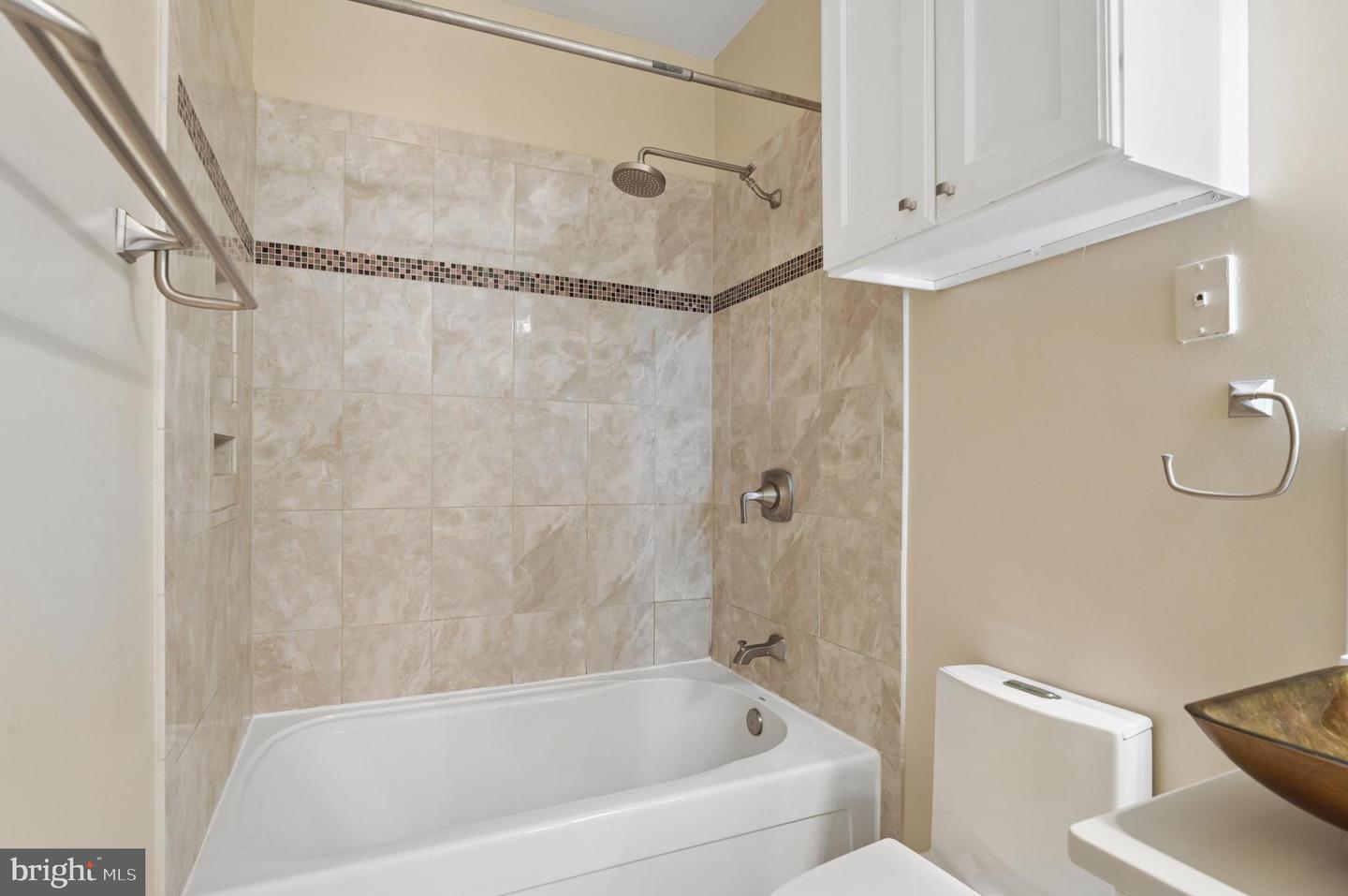 1550 Spring Gate Dr #8102 Property Photo 16