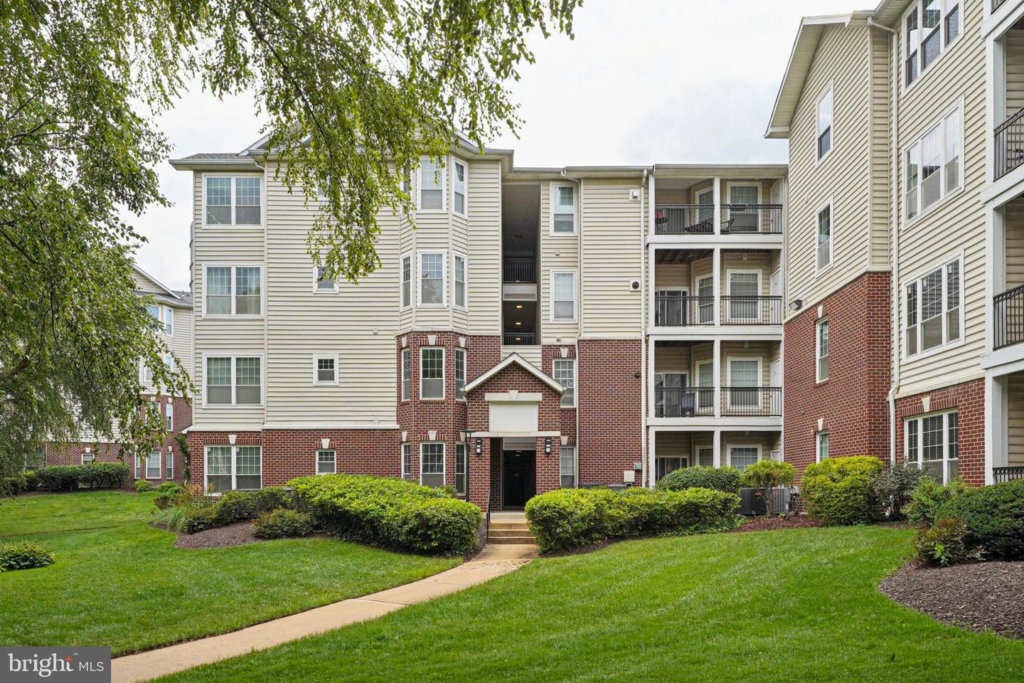 1550 Spring Gate Dr #8102 Property Photo 30