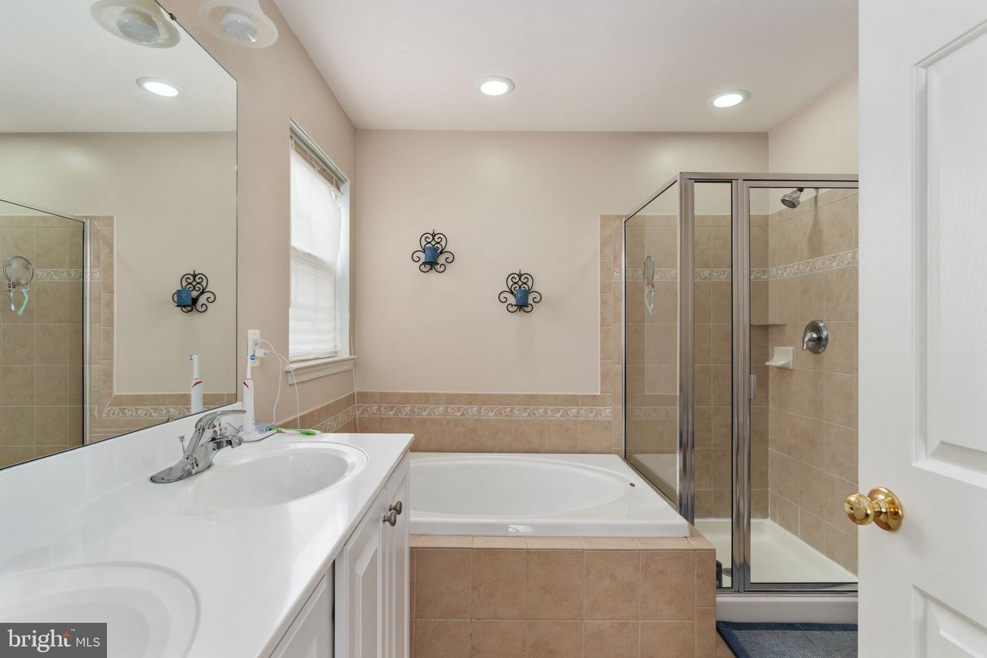 8945 Wynnefield Ct Property Photo 39