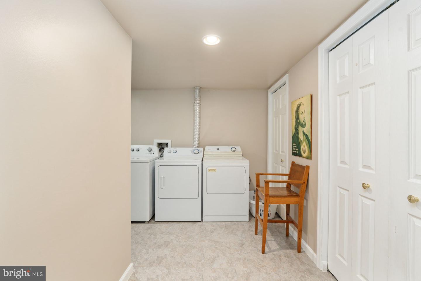 8945 Wynnefield Ct Property Photo 60