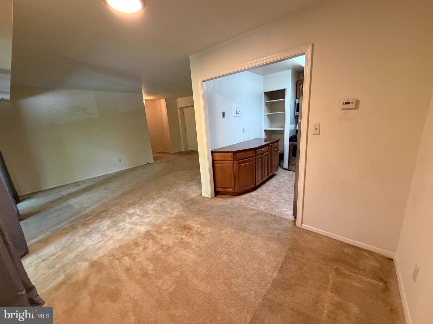 6141 Leesburg Pike #208 Property Photo 5