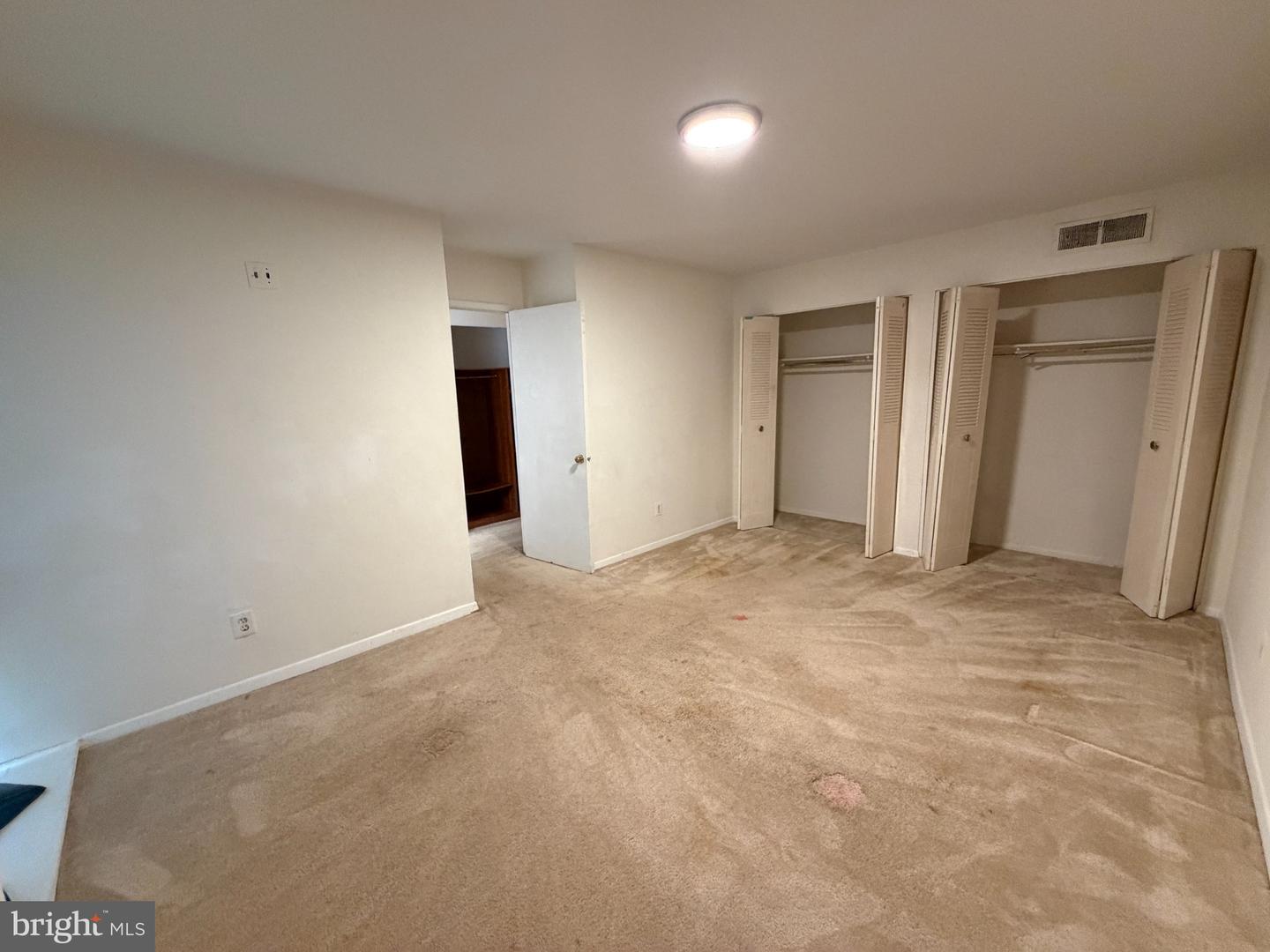 6141 Leesburg Pike #208 Property Photo 20