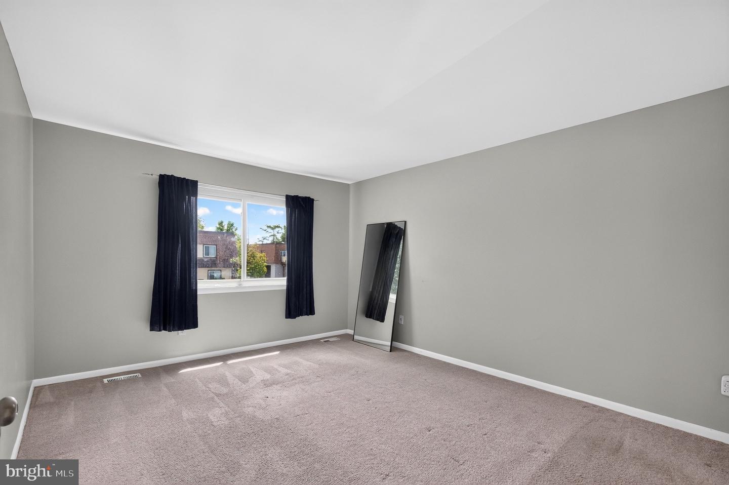 7926 San Leandro Pl #a Property Photo 22