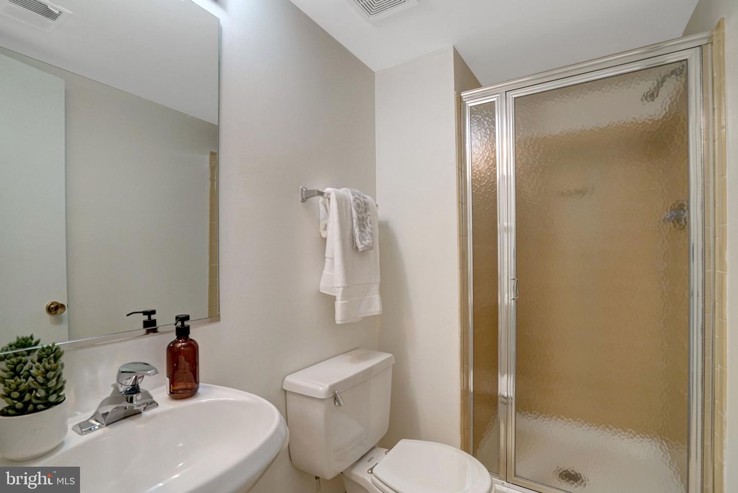 4503 Lantern Pl Property Photo 33