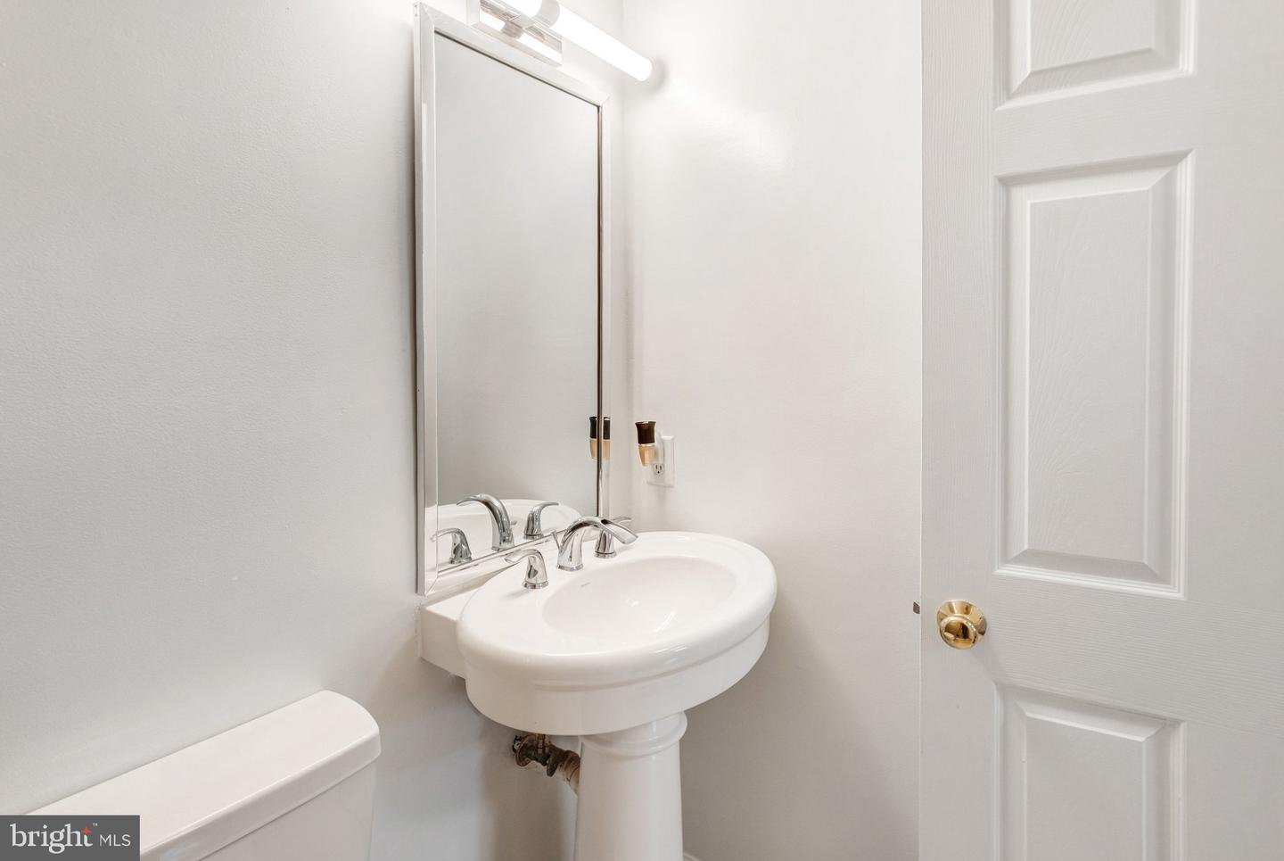 8191 Cockburn Ct #148 Property Photo 11