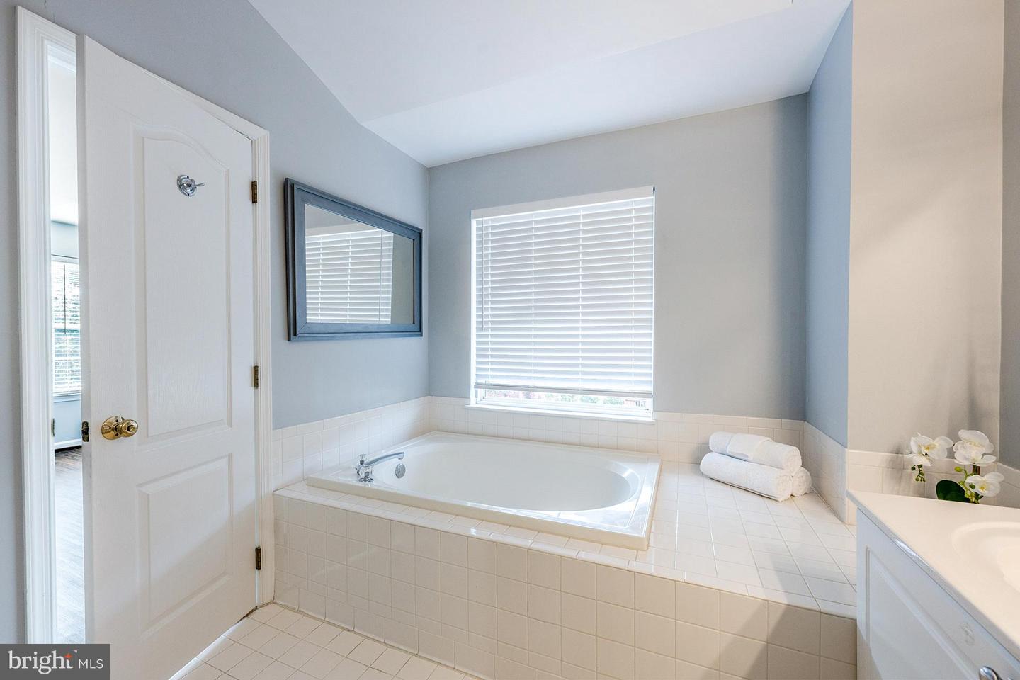 1718 Stuart Pointe Ln Property Photo 30