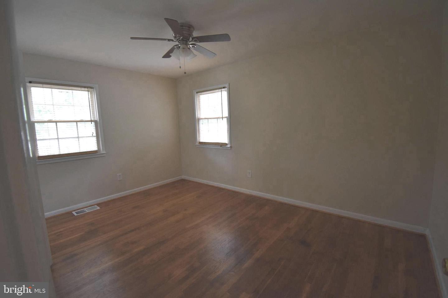 4401 Braeburn Dr Property Photo 10