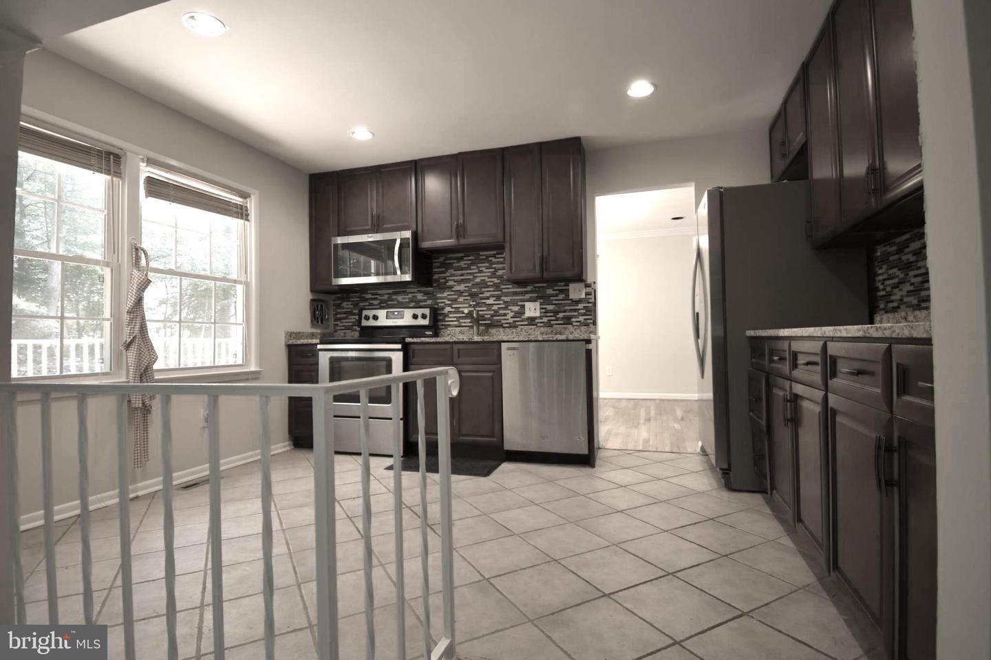 4401 Braeburn Dr Property Photo 20