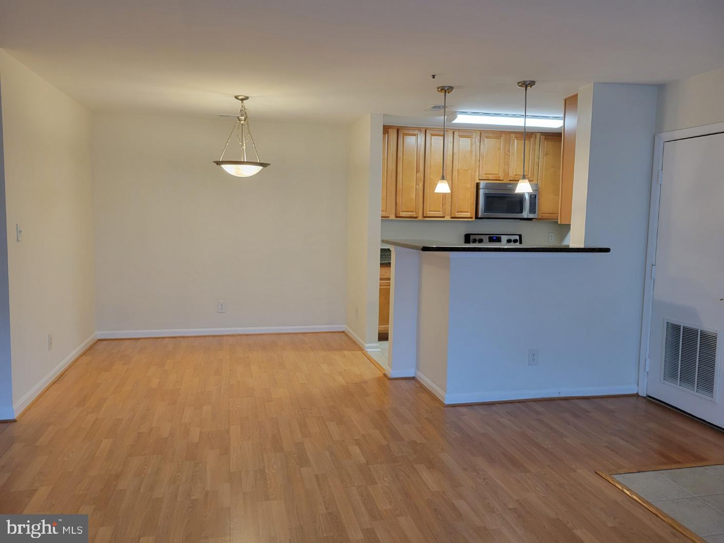 3178 Summit Square Dr #3-b12 Property Photo 10