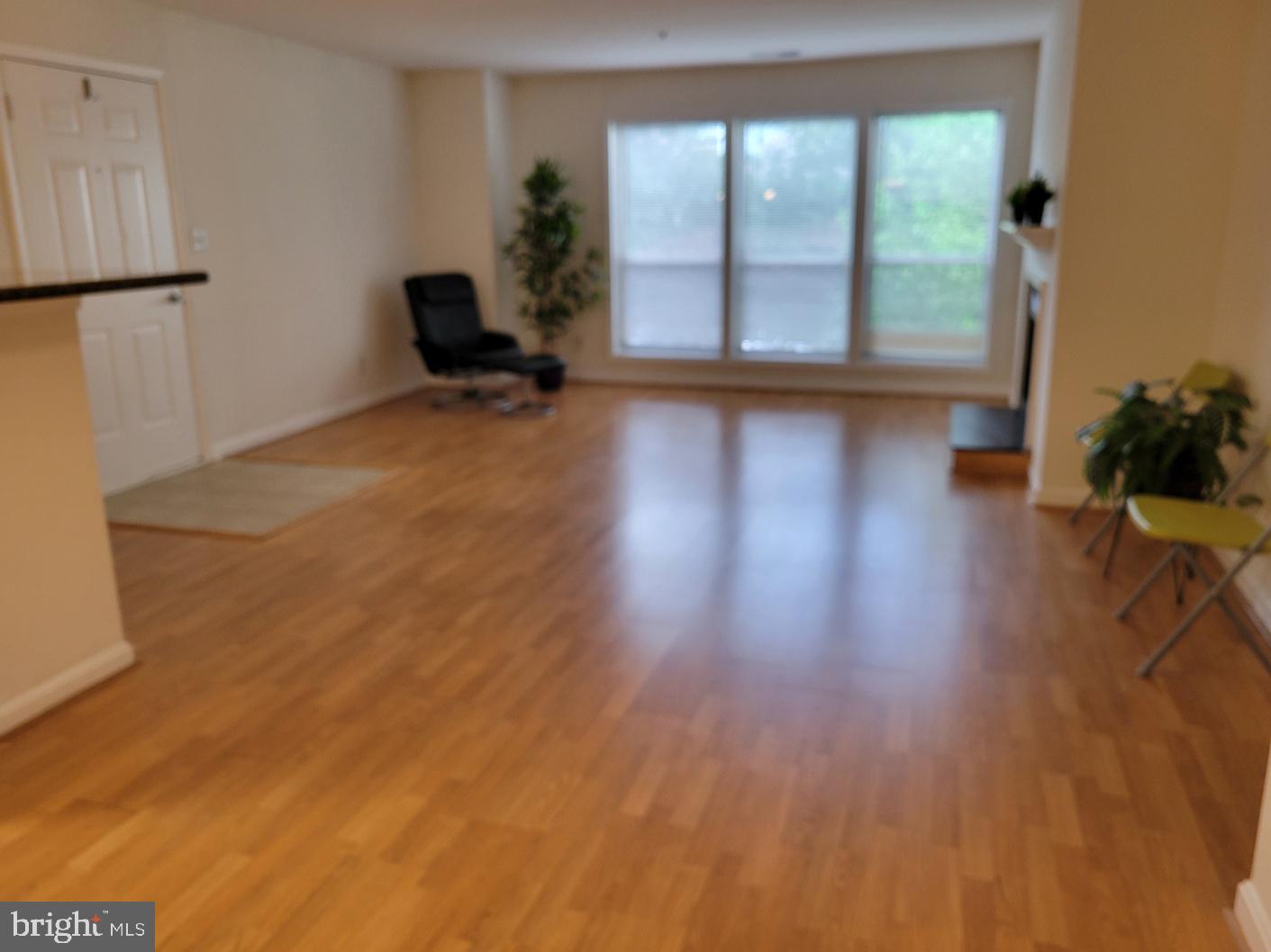 3178 Summit Square Dr #3-b12 Property Photo 12