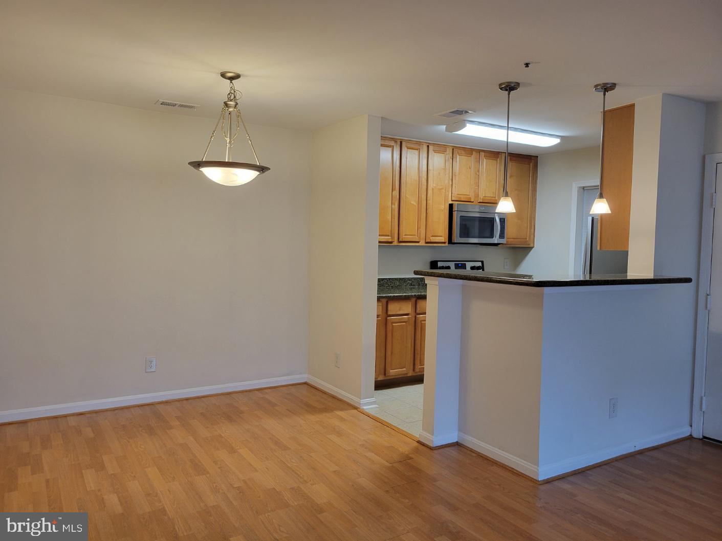 3178 Summit Square Dr #3-b12 Property Photo 23