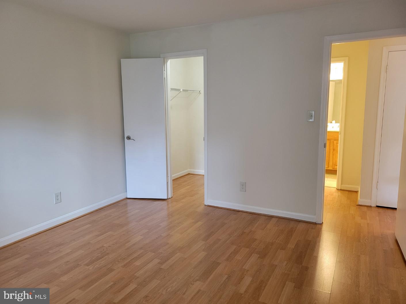 3178 Summit Square Dr #3-b12 Property Photo 25