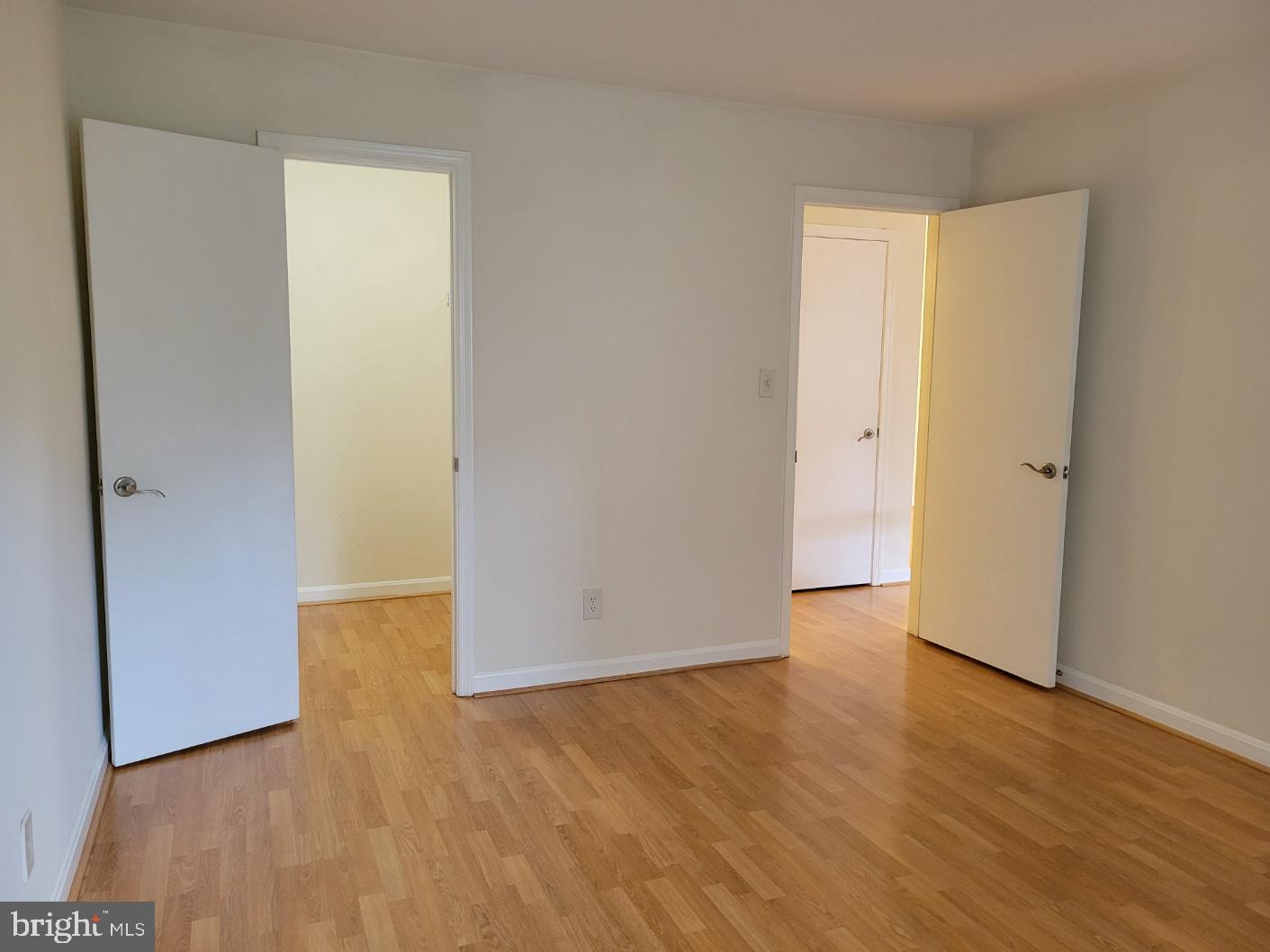 3178 Summit Square Dr #3-b12 Property Photo 26