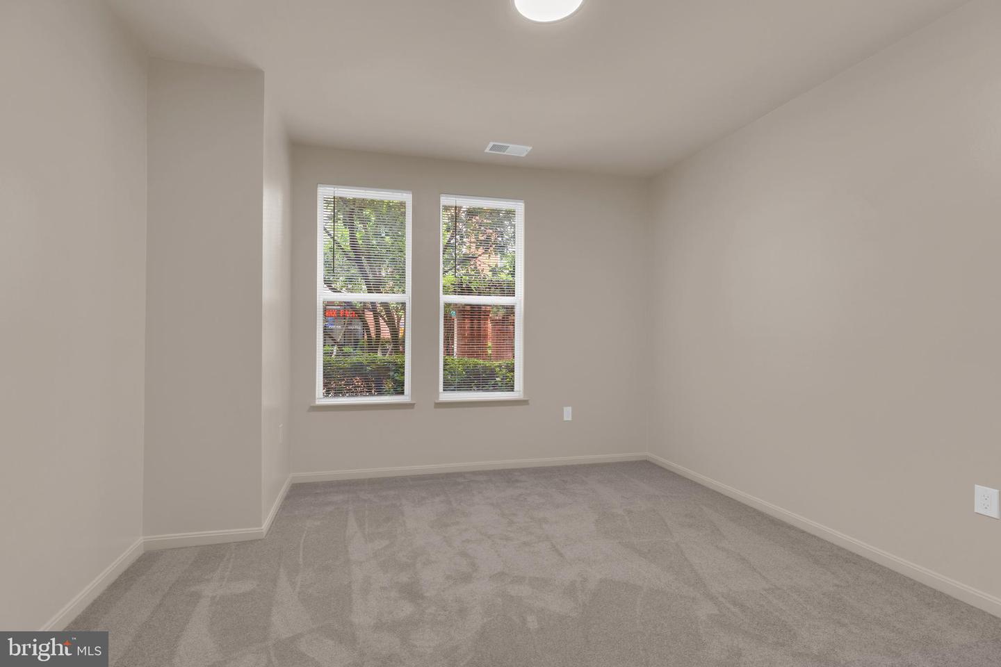 2665 Prosperity Ave #115 Property Photo 17