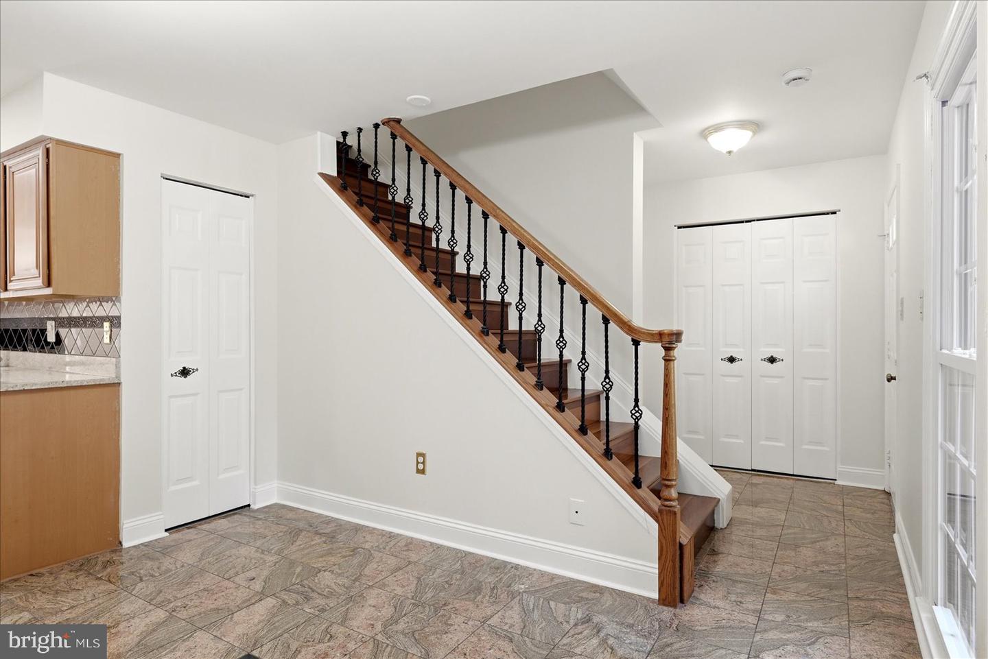 9608 Masterworks Dr Property Photo 17
