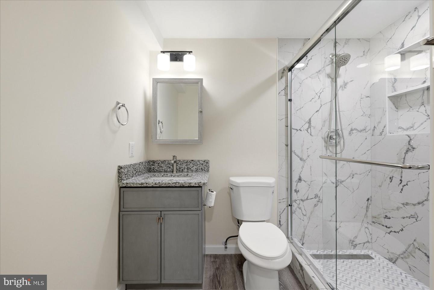 9608 Masterworks Dr Property Photo 32