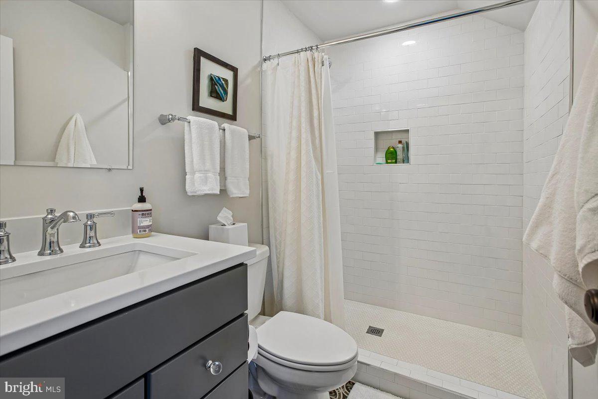 1909 Belfield Rd Property Photo 46