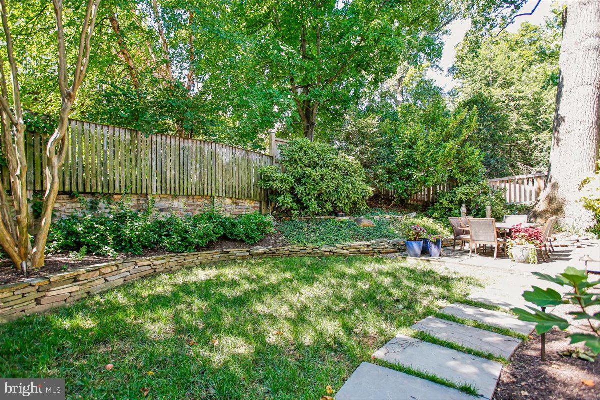1909 Belfield Rd Property Photo 64