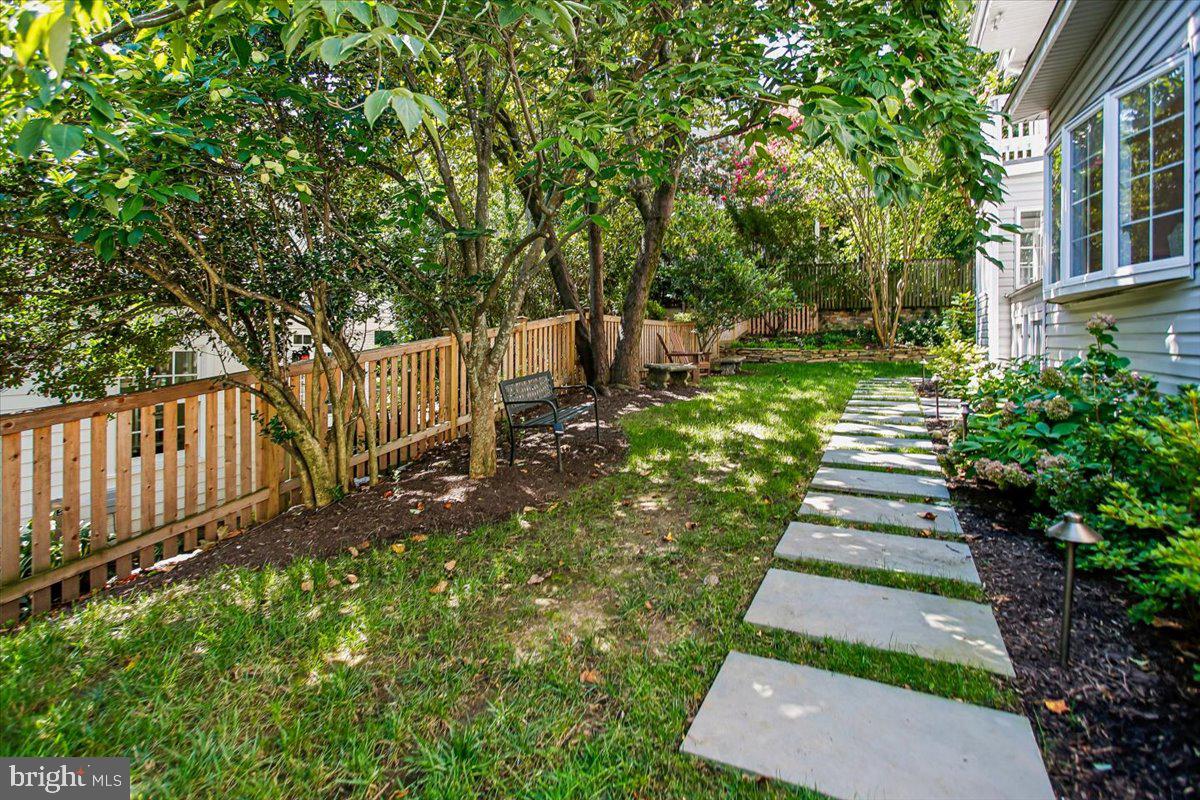 1909 Belfield Rd Property Photo 66
