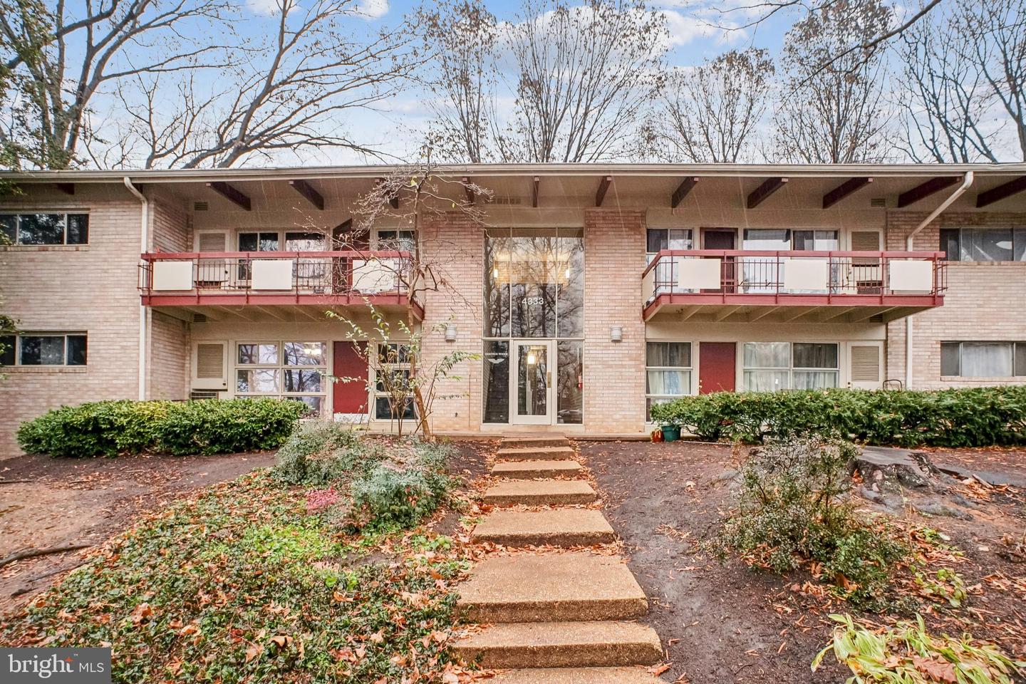 4333 Americana Dr #203 Property Photo 1