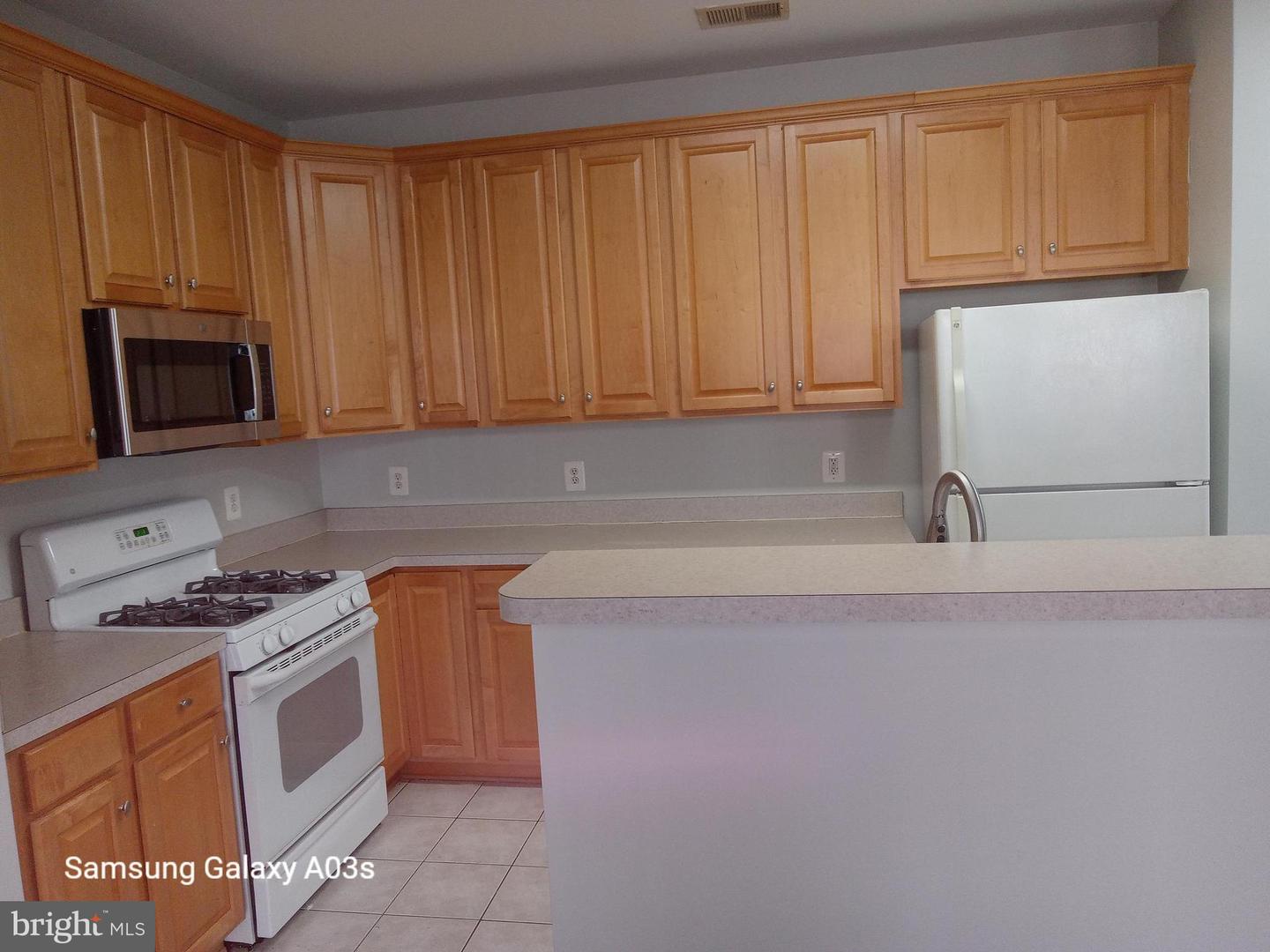11508 Sperrin Cir #201 Property Photo 5