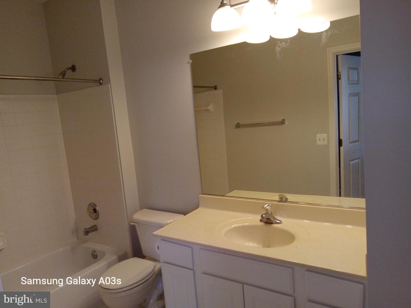 11508 Sperrin Cir #201 Property Photo 11
