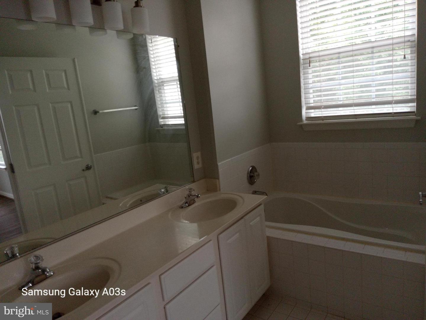 11508 Sperrin Cir #201 Property Photo 12