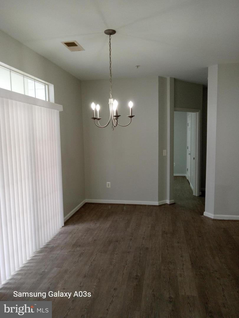 11508 Sperrin Cir #201 Property Photo 19