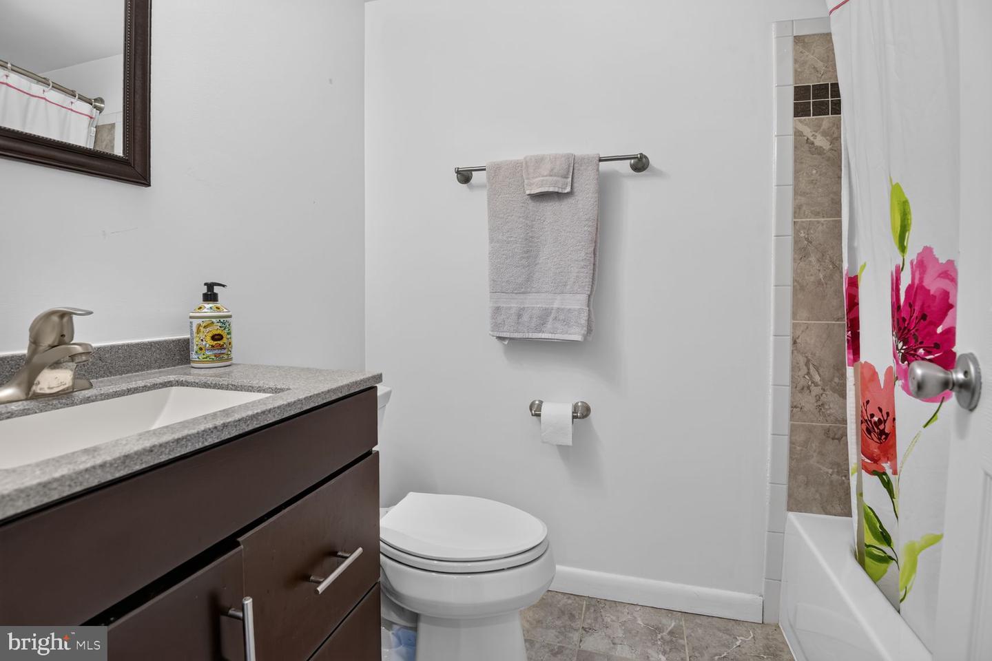 11645 Stoneview Sq #21c Property Photo 9