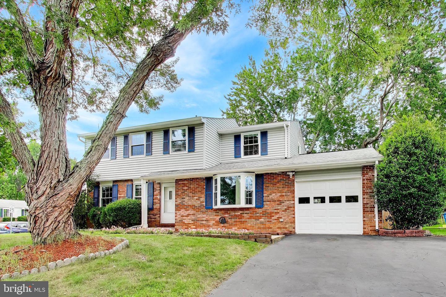 9152 BURKE RD