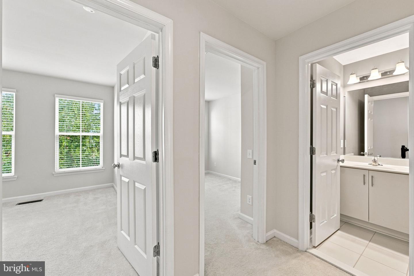 9652 Pullman Pl Property Photo 36