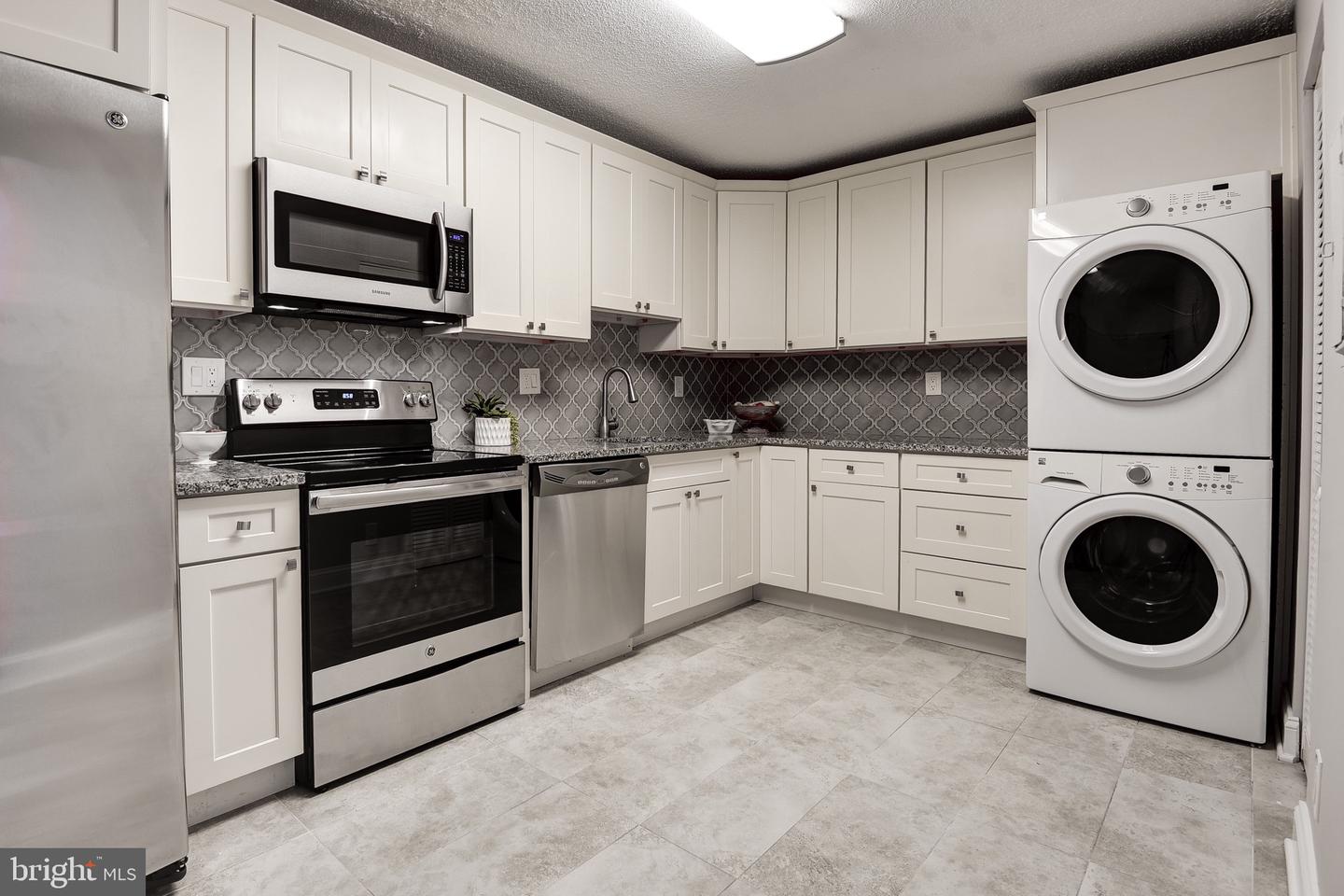 8340 Greensboro Drive #303 Property Photo 3