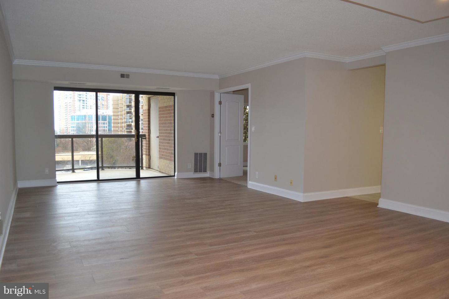 8340 Greensboro Drive #303 Property Photo 5