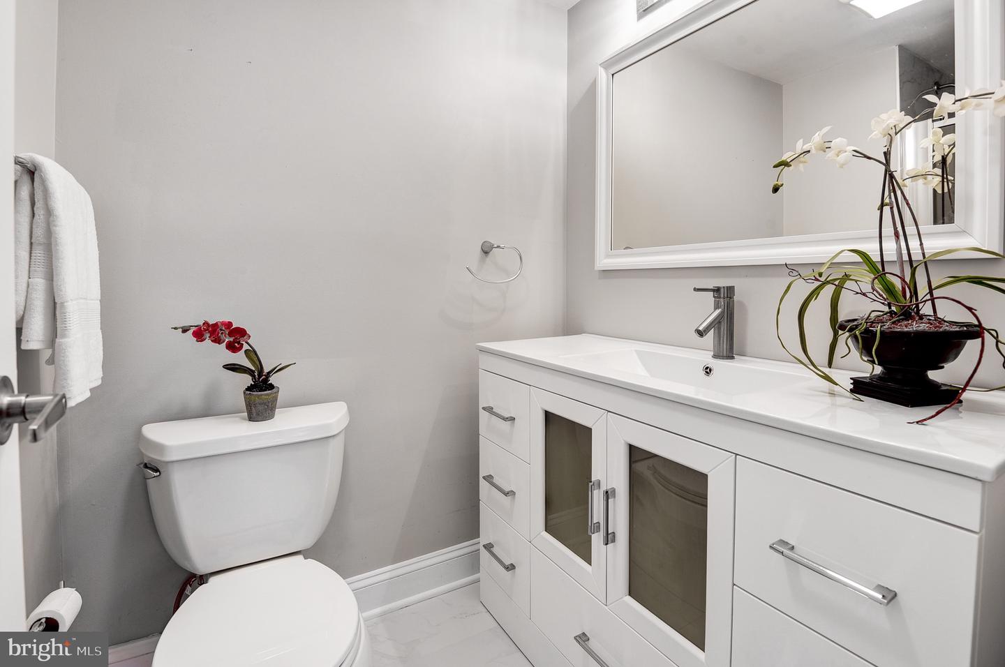 8340 Greensboro Drive #303 Property Photo 19