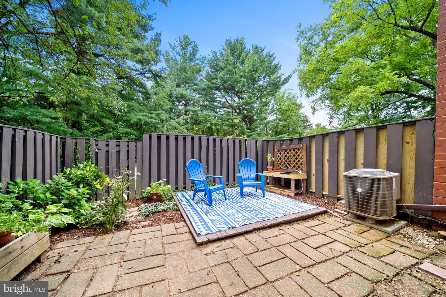 1386 Northgate Sq Property Photo 37